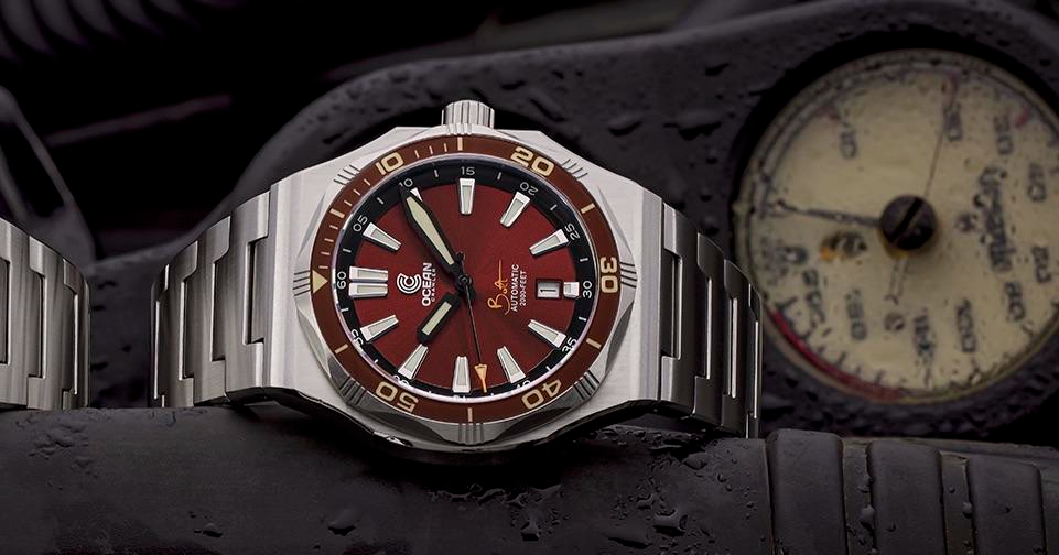 Ocean Crawler Bolt Red